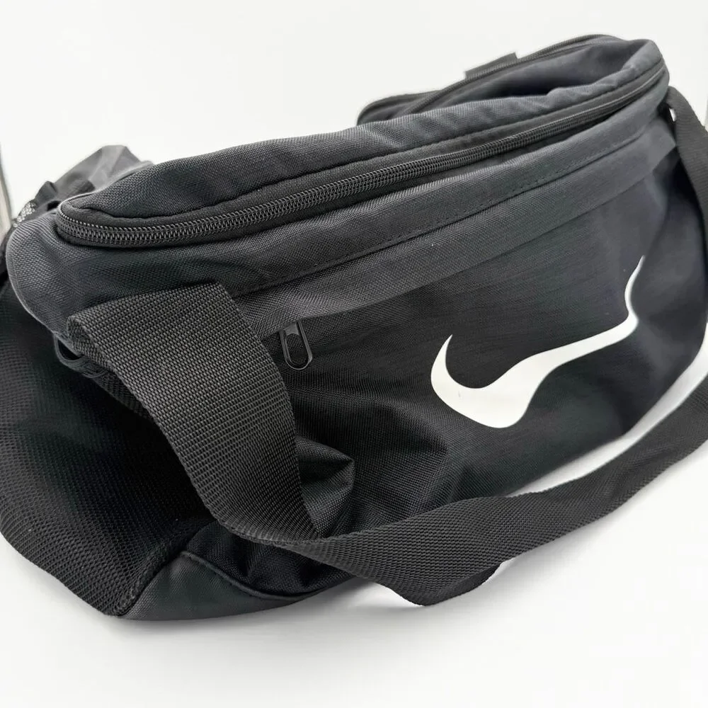 Nike Braslia Training Duffel Bag Small 41L Black / BA5976-010 / 20”H x 10”W x 11